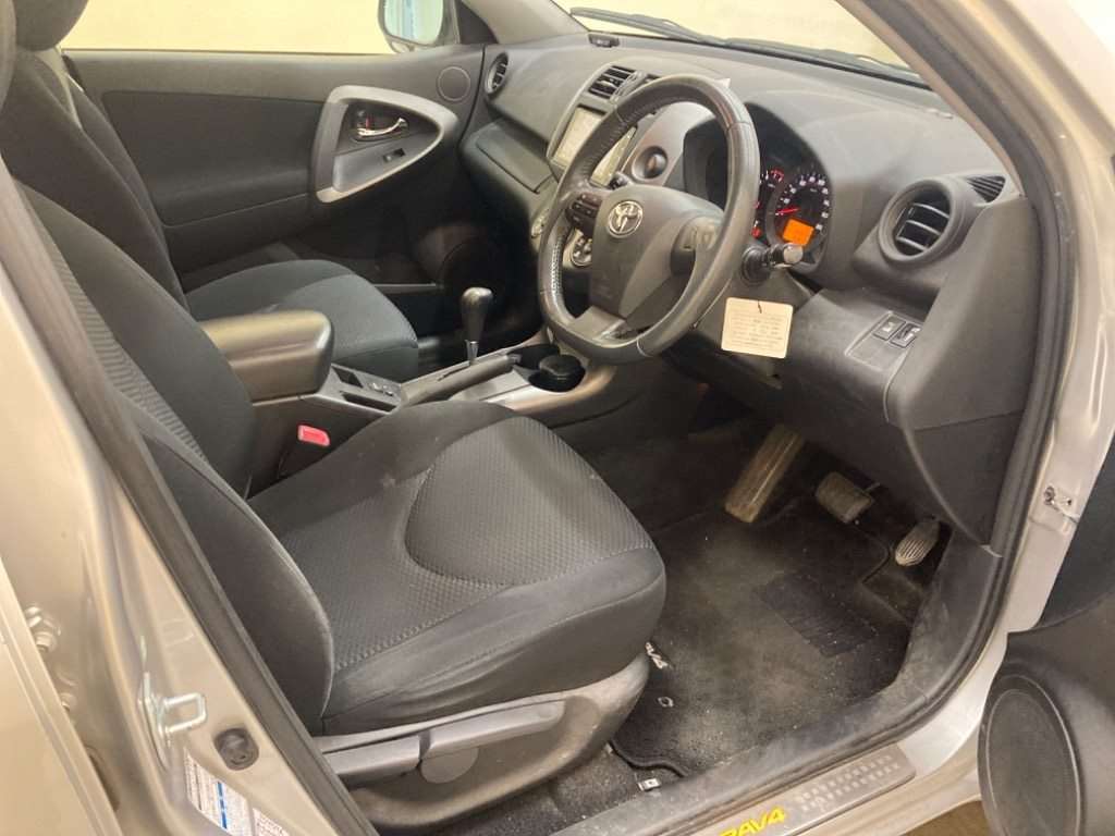 2013 TOYOTA RAV4
